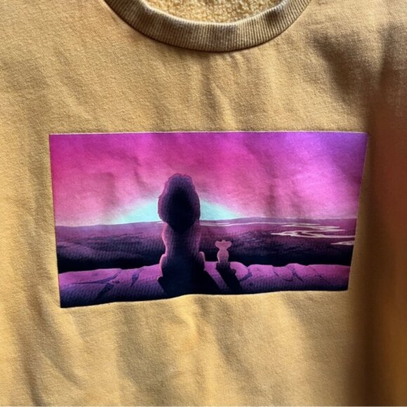 Disney x Minkpink Lion King Movie Graphic sweatshirt Sz S - Picture 3 of 7